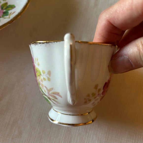 Royal Albert Tea Cup.  Bone China - Picture 5 of 9